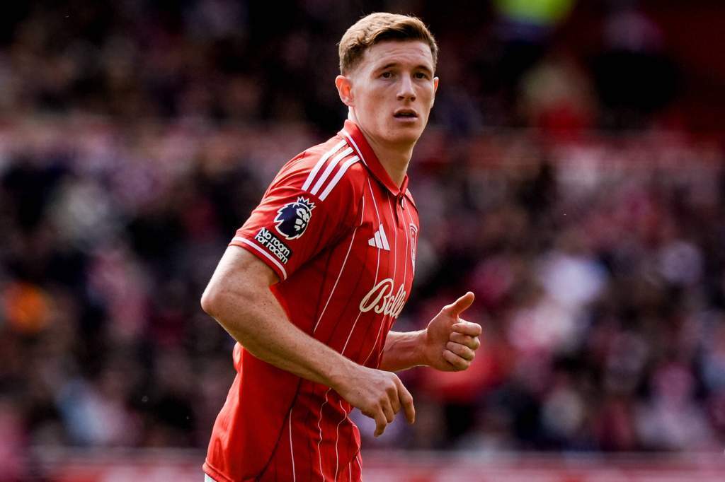 Man City Raih Kesepakatan Transfer Fantastis Elliot Anderson